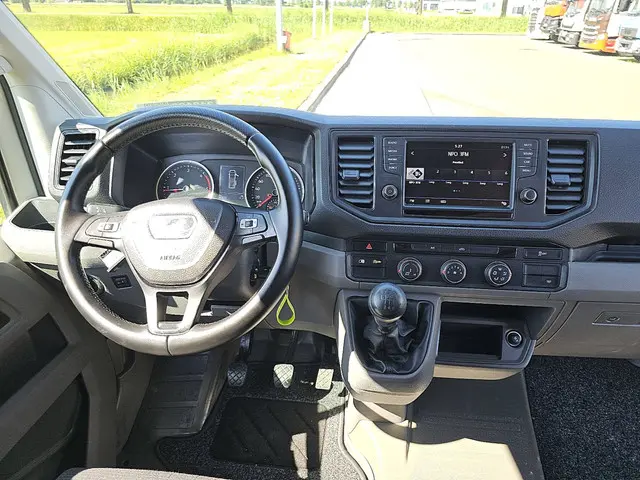 MAN TGE 3.180 2019 Diesel 8