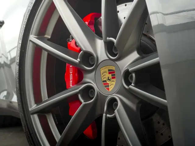 Porsche 911 Targa 4S - PTS China Grey 2022 Benzine 17