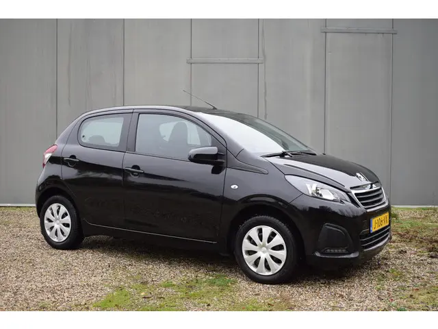 Peugeot 108 2