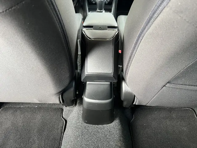 Suzuki Swift 1.2 Select 2017 Benzine 16