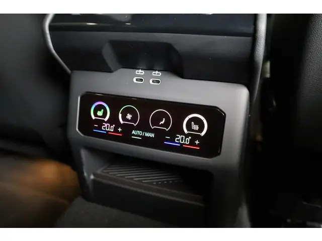 BMW 5 Serie Touring 530e 2026 Hybride Benzine 23