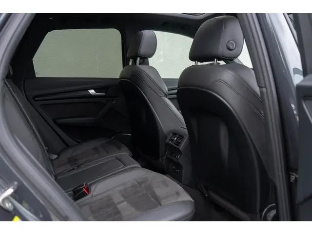 Audi Q5 TFSI e Quattro 2020 Hybride Benzine 7