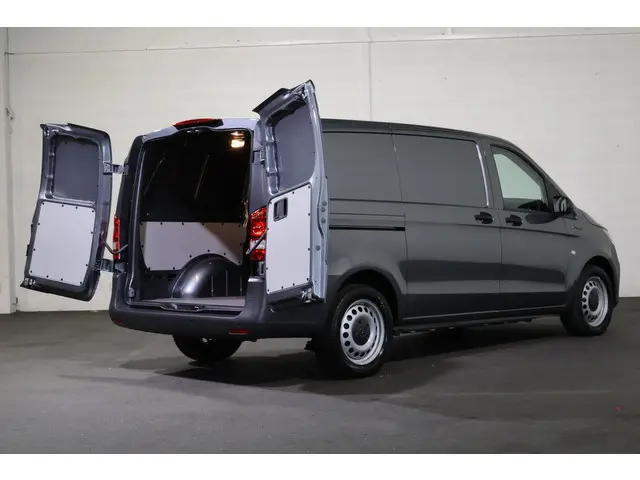 Mercedes-Benz eVito Lang 66 kWh 2025 Elektrisch 10