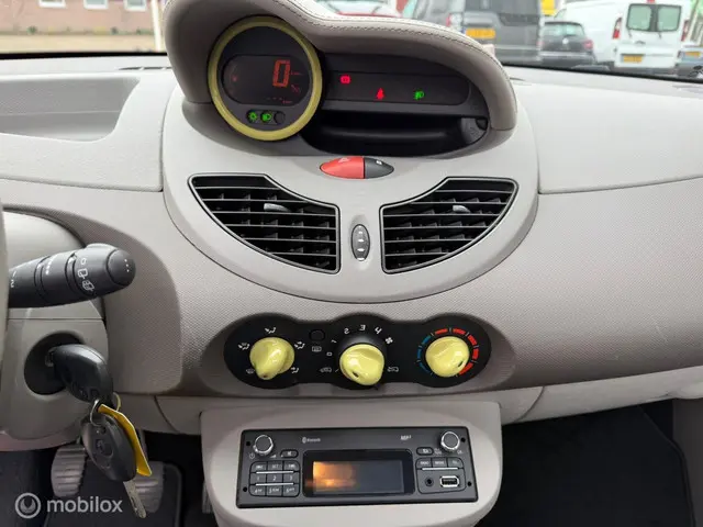 Renault Twingo 1.2 16V Acces 2013 Benzine 17