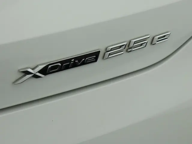 BMW X2 xDrive25e 2021 Hybride Benzine 40