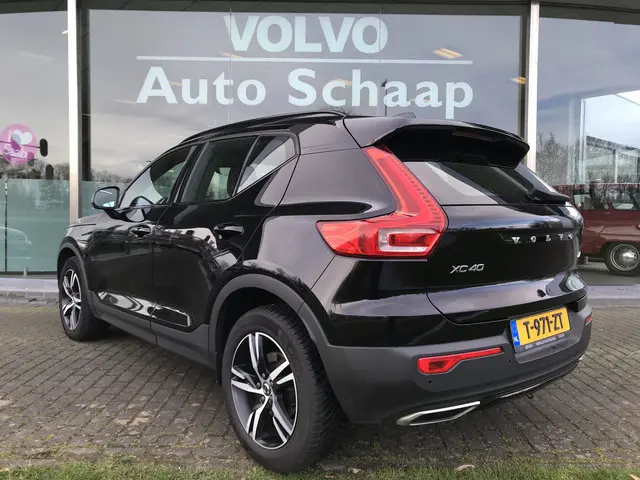 Volvo XC40 3
