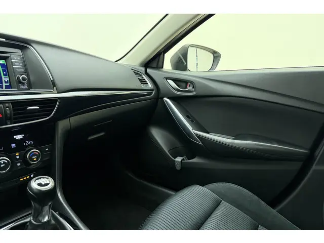 Mazda 6 2.0 TS 2014 Benzine 27