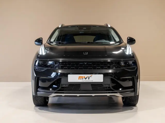 Lynk & Co 01 1.5 / 261pk / Blackstyle 2022 Hybride Benzine 6