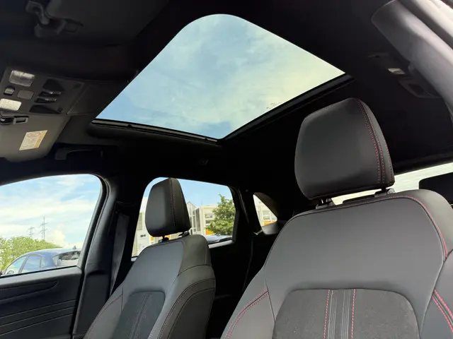 Ford Kuga 2.5 PHEV ST-Line X 2025 Hybride Benzine 45