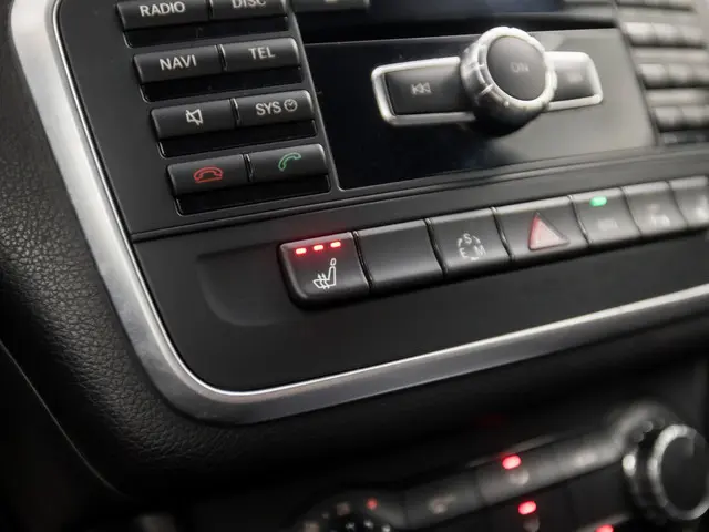 Mercedes-Benz CLA 180 AMG Edition 1 2014 Benzine 10