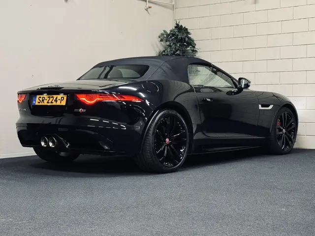 Jaguar F-Type Convertible 3.0 V6 S 380PK AWD 2016 Benzine 9