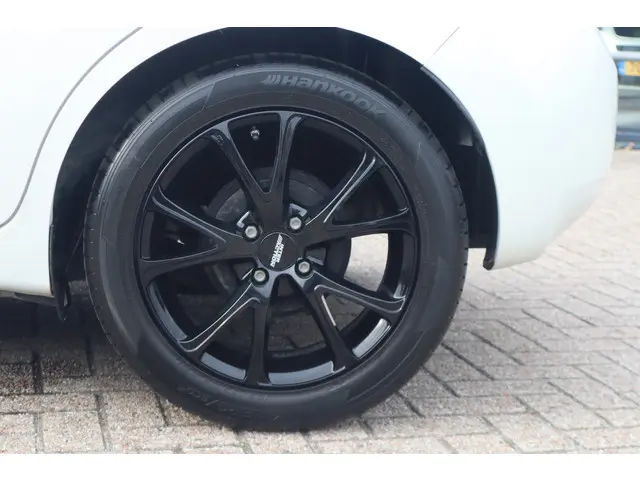 Nissan Note 1.2 DIG-S Tekna 2014 Benzine 38