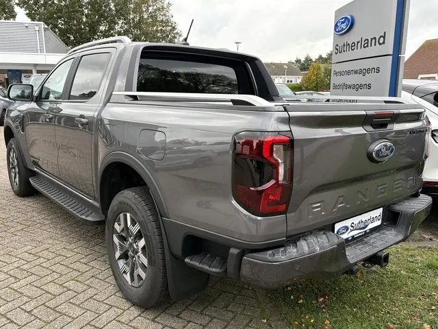 Ford Ranger 2.3 PHEV Wildtrak Double Cab 2025 Diesel 5