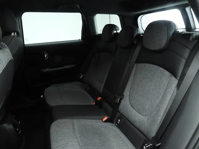 MINI Clubman Cooper 2019 Benzine 8