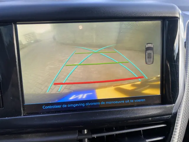 Peugeot 2008 1.2 PureTech GT-Line 2019 Benzine 16