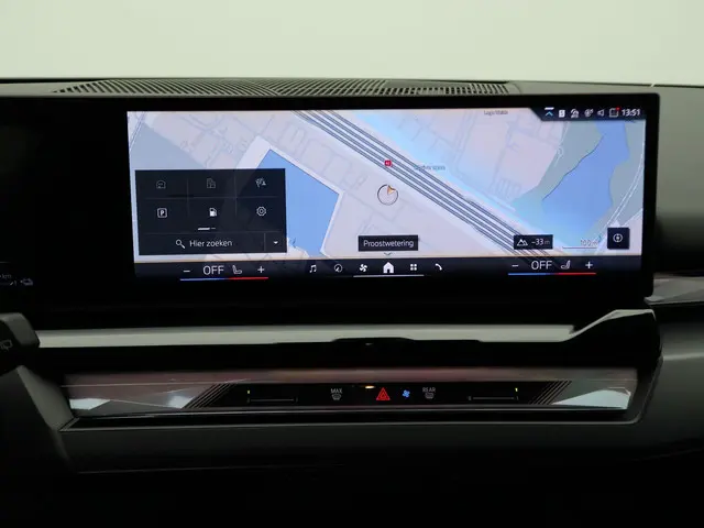 BMW 5 Serie Touring 550e xDrive 2025 Hybride Benzine 18