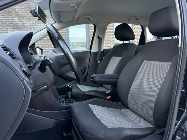 Volkswagen Polo 1.2 Easyline 2013 Benzine 10