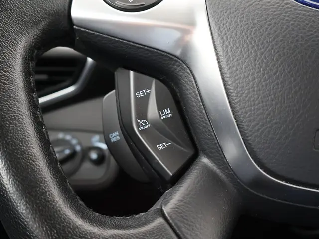 Ford Kuga 1.5 150 PK TITANIUM + TREKHAAK 2015 Benzine 25