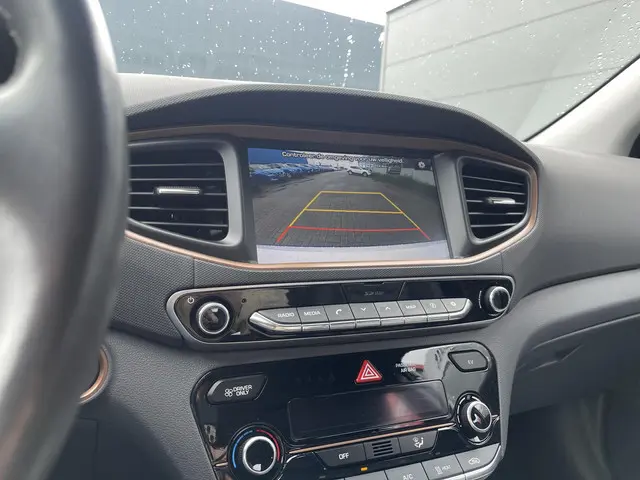 Hyundai IONIQ Premium EV 2019 Elektrisch 17