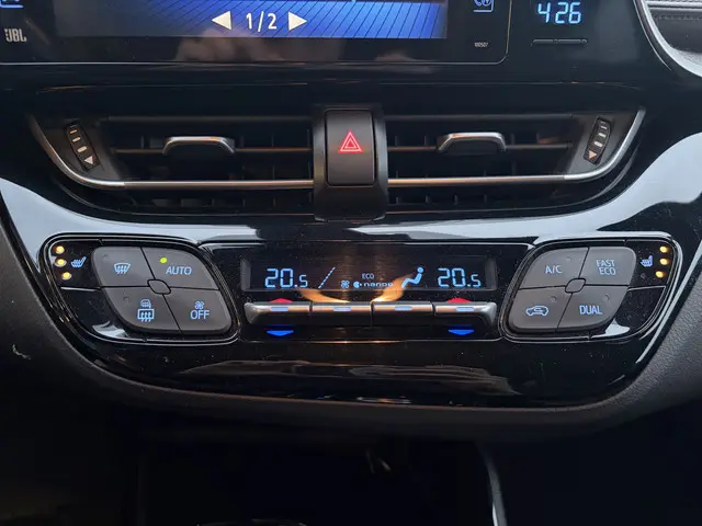 Toyota C-HR 1.8 Hybrid Premium 2017 Hybride Benzine 14