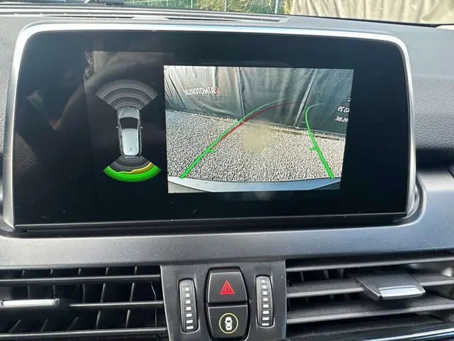 BMW 2 Serie 218 Active Tourer 218iA 2018 Benzine 10