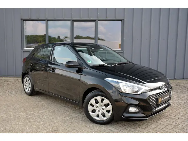 Hyundai i20 1.2 LP i-Drive Cool 2019 Benzine 2