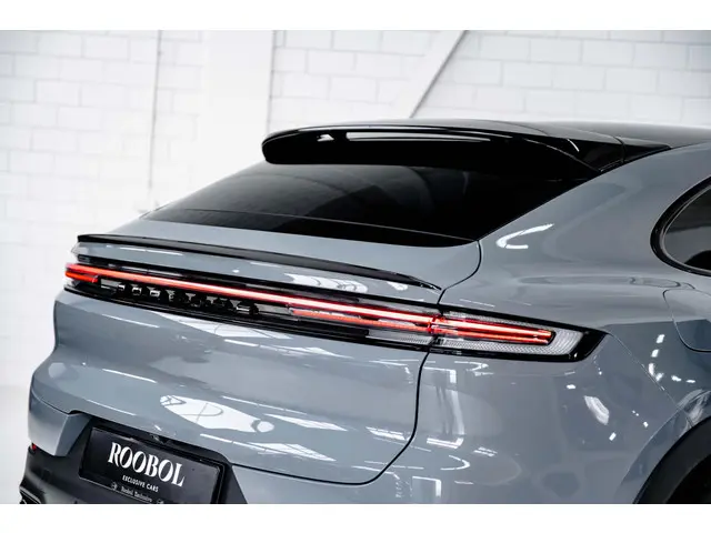 Porsche Cayenne Coupé E-Hybrid 2023 Hybride Benzine 5