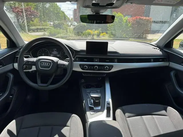 Audi A4 Avant 1.4 TFSI automaat 2018 Benzine 24