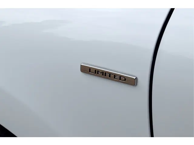 Renault Clio 0.9 TCe Limited 2018 Benzine 35