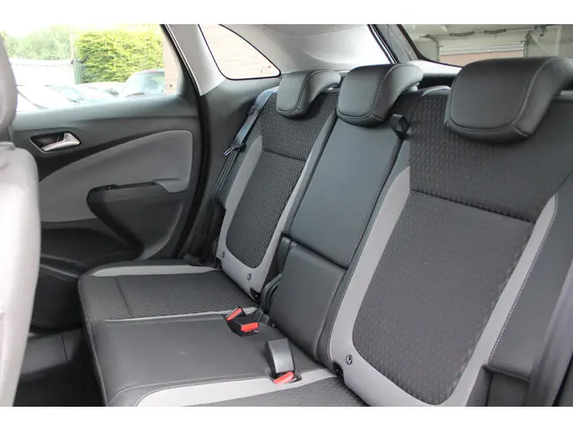 Opel Crossland X 1.2 Turbo 2020 Benzine 15