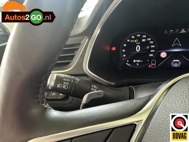 Renault Captur 1.3 TCe 140 Initiale Paris 2021 Benzine 33