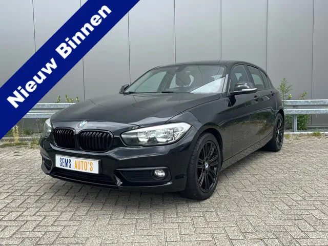 BMW 1 Serie 118i Centennial Executive 2016 Benzine
