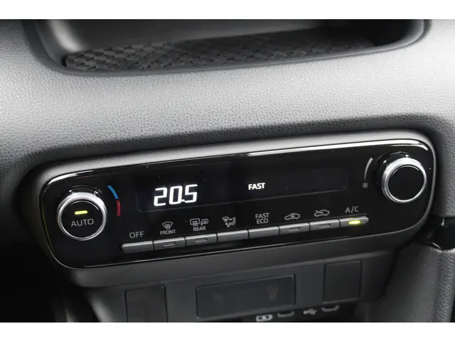 Toyota Yaris 1.5 Hybrid 115 Active 2024 Hybride Benzine 15