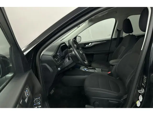 Ford Kuga 2.5 PHEV Titanium 2021 Hybride Benzine 4