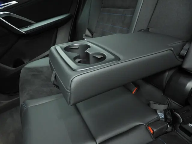 BMW iX1 eDrive20 2025 Elektrisch 32