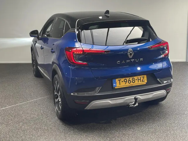 Renault Captur 1.0 TCe 90 techno 2023 Benzine 6