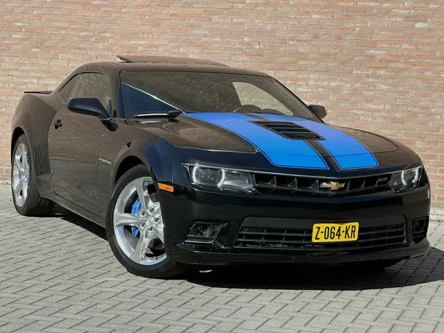 Chevrolet Camaro 2