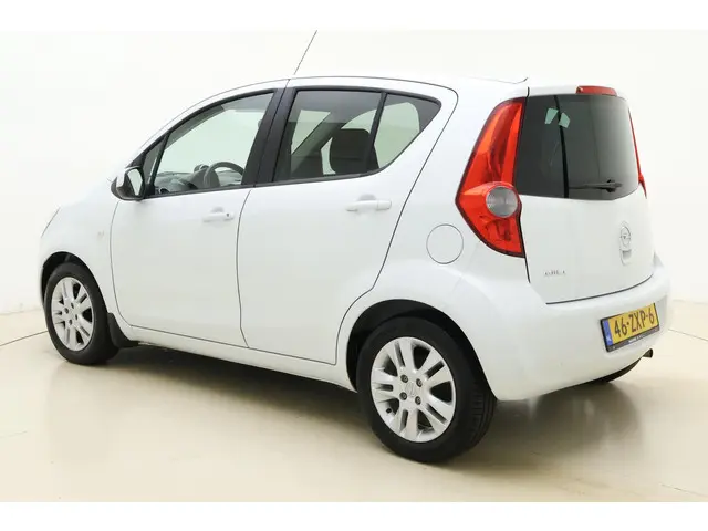 Opel Agila 1.2 Edition Automaat 2013 Benzine 4