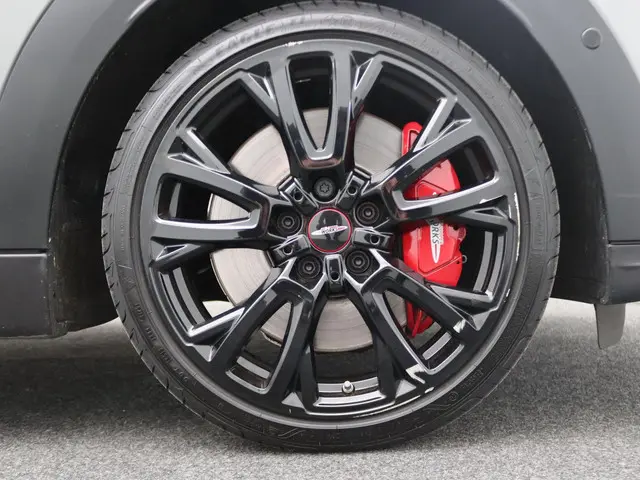 MINI Cooper Cabrio John Works 2021 Benzine 24