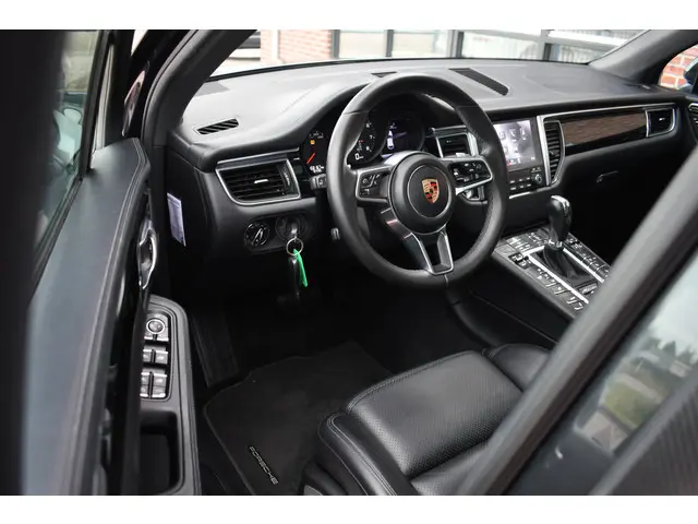 Porsche Macan 2.0 PDK 2018 Benzine 67