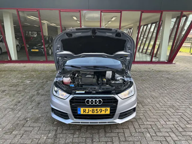 Audi A1 Sportback 1.4 TFSI Adrenalin 2017 Benzine 31