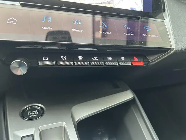 Peugeot 308 SW 1.2 Turbo 130 PK Allure 2024 Benzine 18