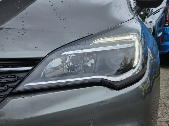 Opel Astra Sports Tourer 1.2 Edition 2021 Benzine 27