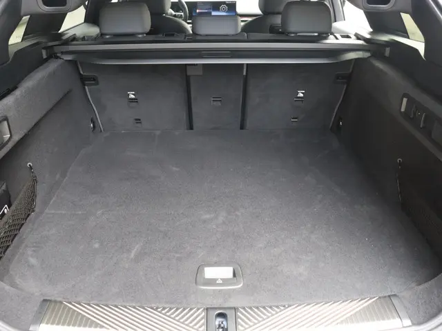 BMW 5 Serie Touring 550e 2026 Hybride Benzine 12