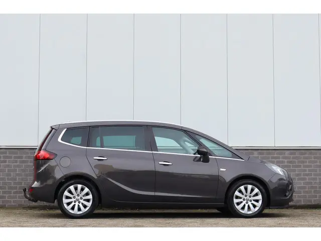 Opel Zafira Tourer 1.4 Cosmo Trekhaak 2013 Benzine 5