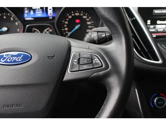 Ford Grand C-Max 1.0 Titanium 7p. 2017 Benzine 27