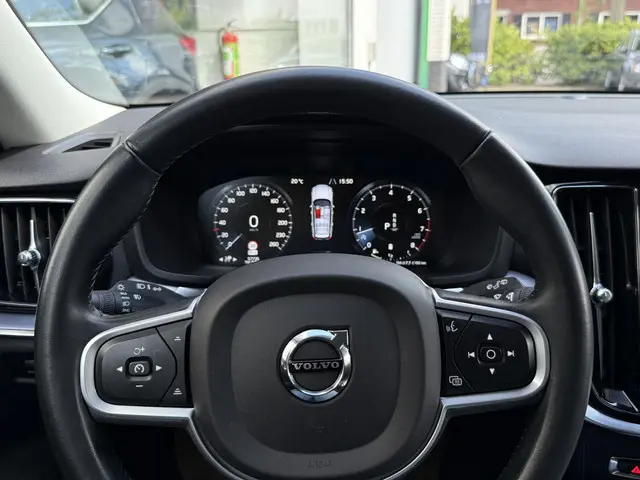 Volvo V60 2.0 B4 Business Pro 2021 Benzine 8