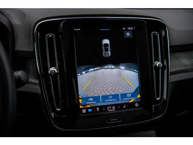 Volvo C40 Recharge Plus 69 kWh 2022 Elektrisch 18