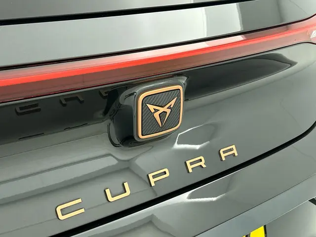 CUPRA Born Essential 62 kWh 2023 Elektrisch 21