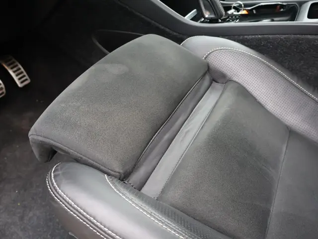 Volvo XC40 P8 AWD R-Design 2020 Elektrisch 25